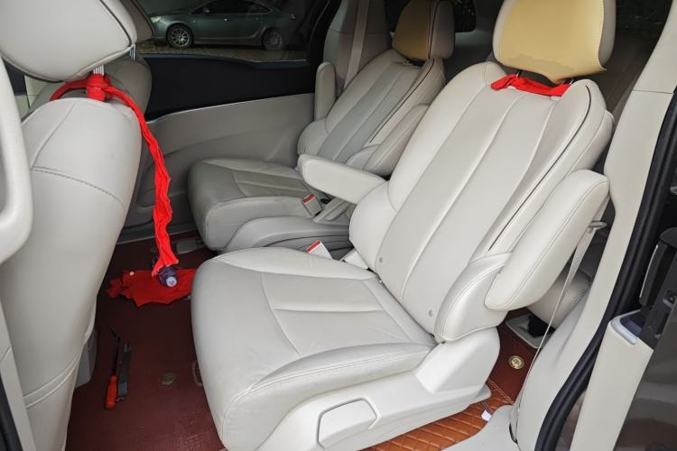 Used Buick GL8 2020 Land Business Class 652T Luxury Model
