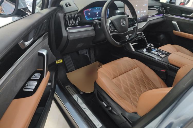 Used BYD Tang New Energy 2023 DM-i Champion Edition 112KM Prestige Model