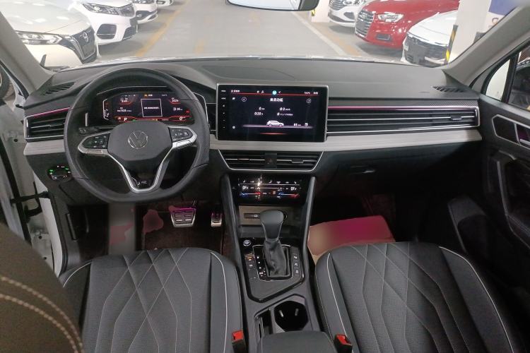 Used Volkswagen Tiguan L 2024 330TSI Automatic Two-Wheel Drive R-Line Enhanced Edition