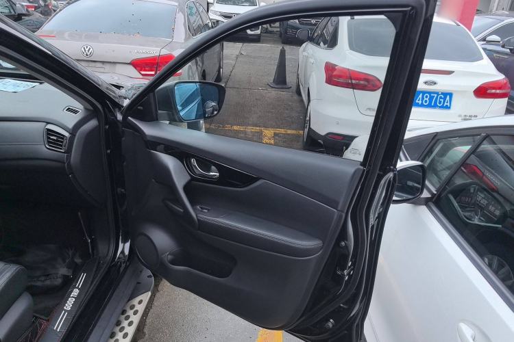 Used Nissan X-Trail 2019 2.0L CVT Smart Connect Comfort Edition 2WD