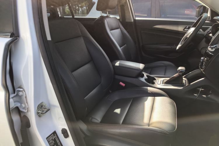 Used Changan CS75 2014 1.8T Automatic Prestige Model China IV Standard
