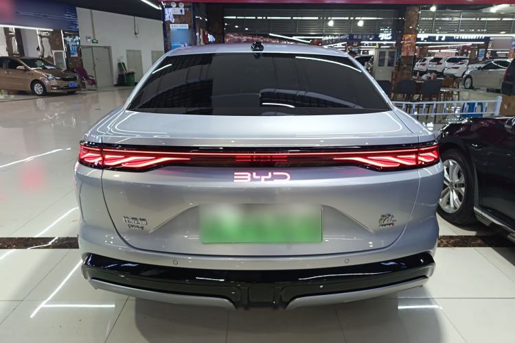 Used BYD Han L 2025 DM-i 200KM LiDAR Luxury Model
