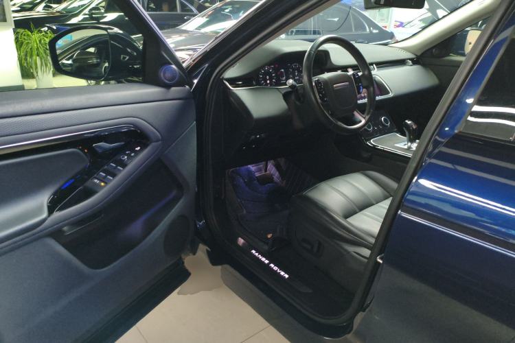 Used Land Rover Range Rover Evoque 2020 249 PS Youth Edition