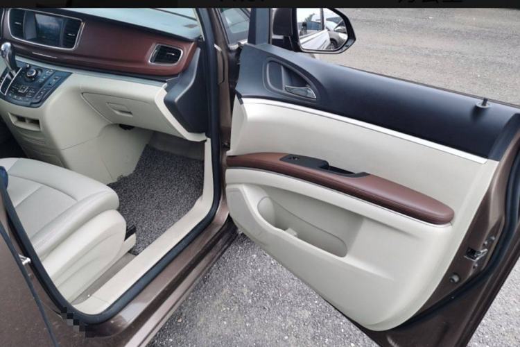 Used Buick GL8 2018 28T Comfort Model China VI Standard
