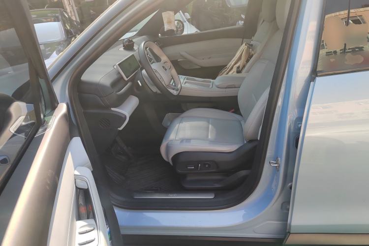 Used Nio ES6 2024 75 kWh
