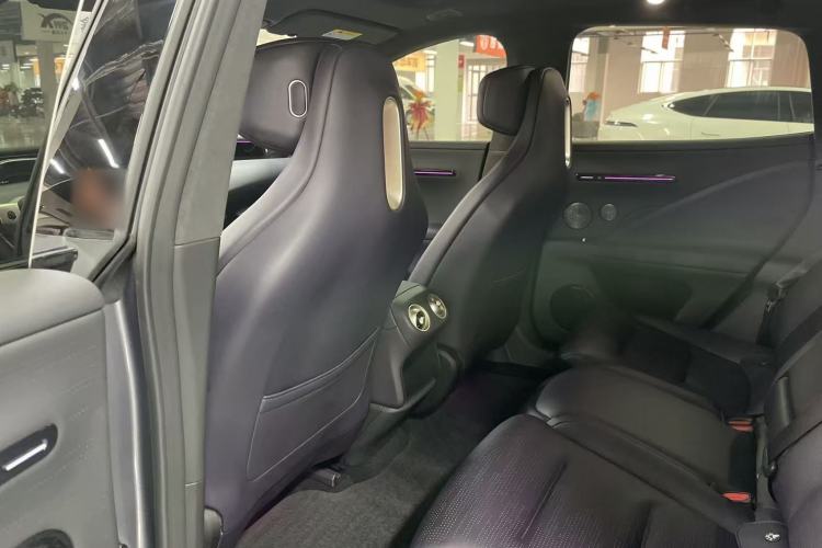 Used  07 2024 Max Extended-Range Edition