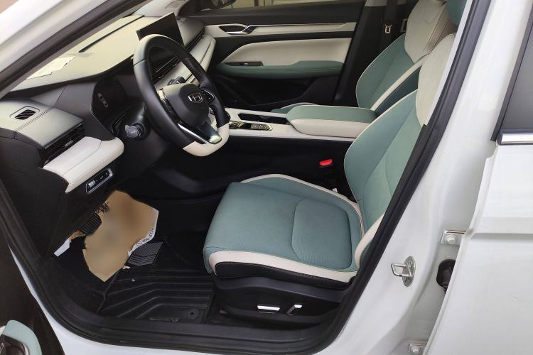 Used Geely Auto Emgrand L HiP 2022 1.5TD-DHT Pro 100KM Super Rui
