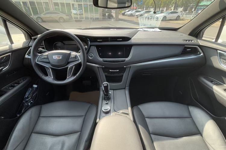 Used Cadillac XT5 2020 28T Luxury Version
