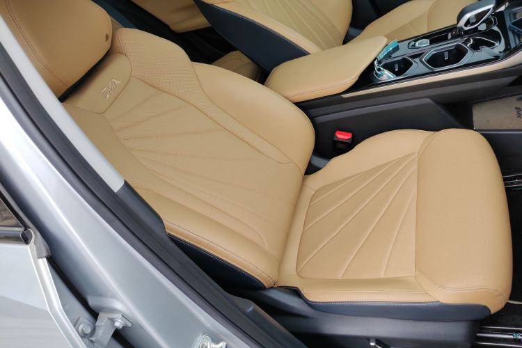 Used Geely Auto FX11 2023 1.5TD DCT Prestige Edition
