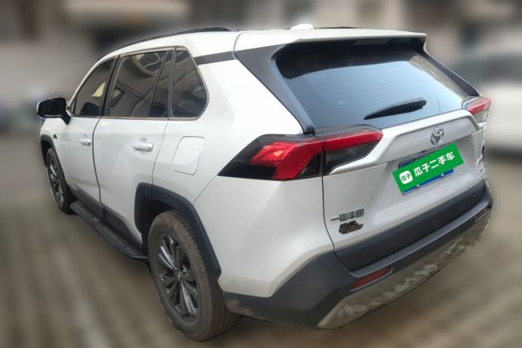 Used Toyota RAV4 2023 2.0L CVT Two-Wheel Drive 20th Anniversary Platinum Edition