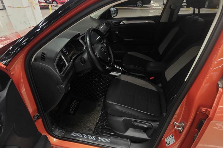 Used Volkswagen T-ROC 2018 230TSI DSG Two-Wheel Drive Advanced Version China V Standard