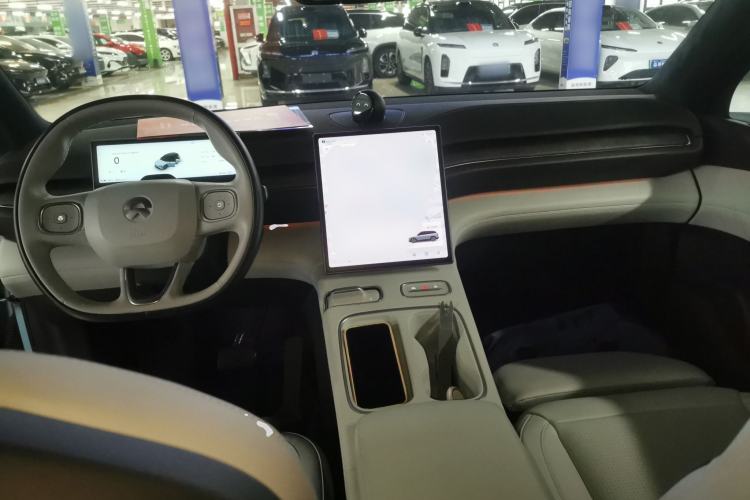 Used Nio ES6 2023 75 kWh
