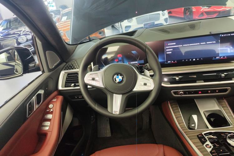 Used BMW X5 2023 xDrive 40Li M Sport Night Edition Package