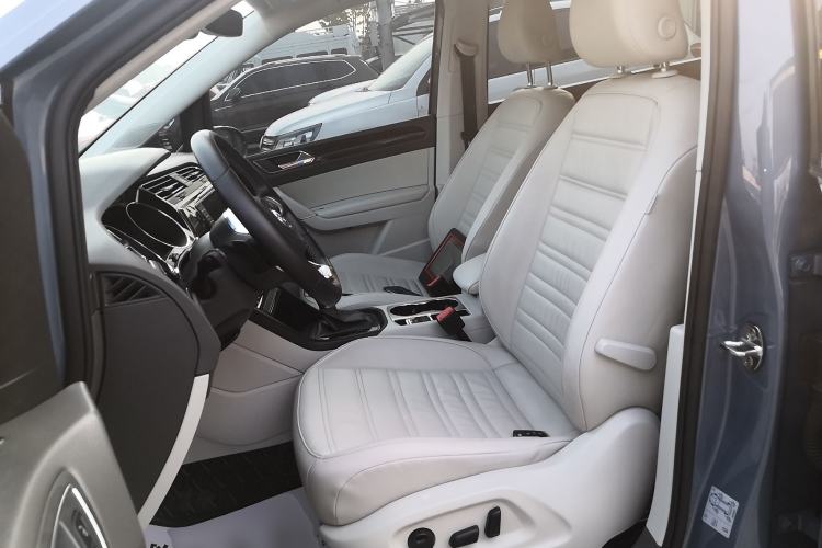 Used Volkswagen Touran 2018 Volkswagen Touran L 280TSI DSG Boundary Edition 6-Seater China V Emission Standard
