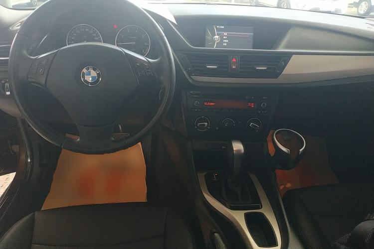 Used BMW X1 2013 sDrive18i Fashion Model
