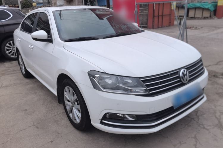 Used Volkswagen Lavida 2017 1.6L Manual Comfort Edition