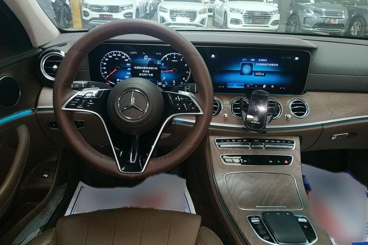 Used Mercedes-Benz E-Class 2022 E 260 L 4MATIC
