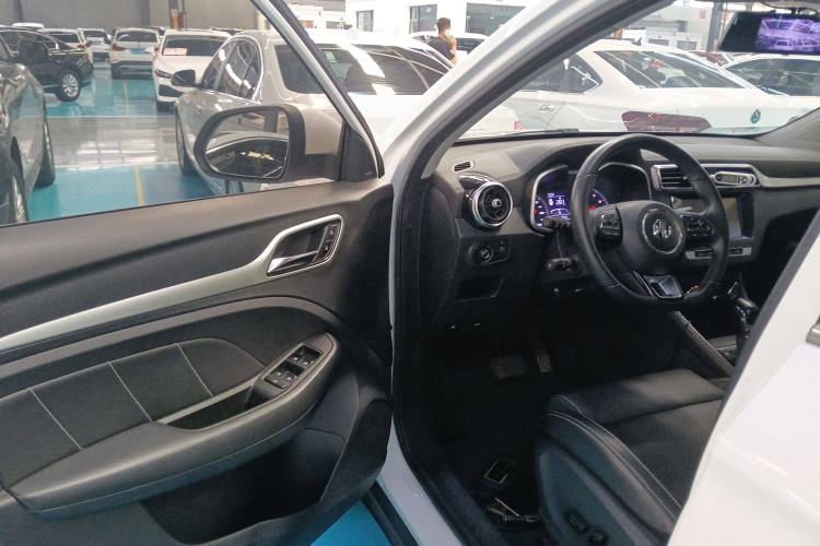 Used MG ZS 2018 1.5L Automatic Luxury Edition China V Standard
