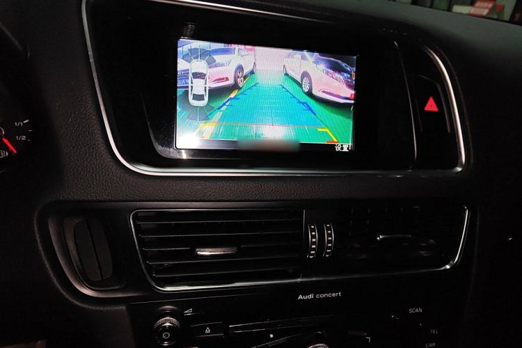 Used Audi Q5 2017 Plus 40 TFSI Ambition Model
