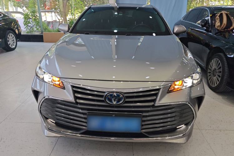 Used Toyota Avalon 2022 Dual-Engine 2.5L XLE Premium Edition
