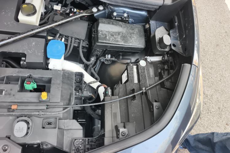 Used Volkswagen ID.UNYX 2025 Pure Model
