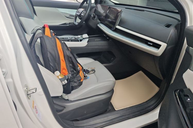 Used Changan UNI-T 2023 Second-Generation 1.5T Prestige Model
