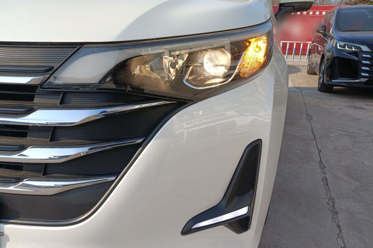 Used GAC Trumpchi M6 2019 270T Automatic Luxury Edition (6-seater) - China V Standard