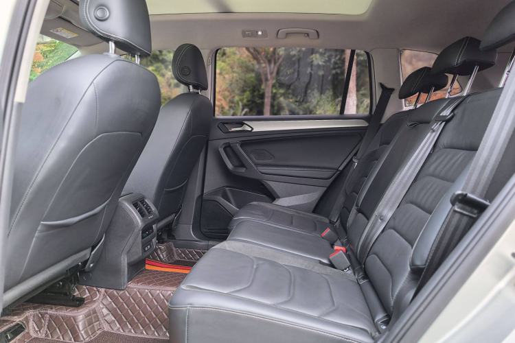 Used Volkswagen Tiguan L 2018 330TSI Automatic Two-Wheel Drive Luxury Edition
