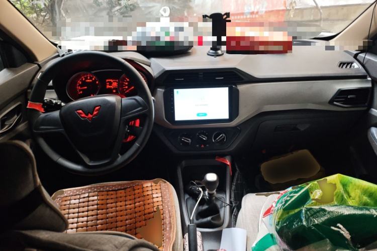 Used Wuling Hongguang 2021 1.5L S Standard Version LAR
