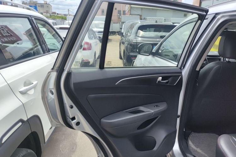 Used Changan CS75 2014 1.8T Automatic Prestige Model China V Standard
