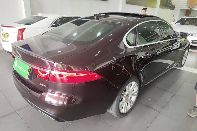 Used Jaguar XFL 2018 XFL 2.0T 250 PS Luxury Edition
