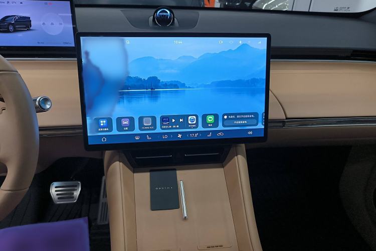 Used Hima Luxeed R7 2024 All-Electric 736 km Ultra
