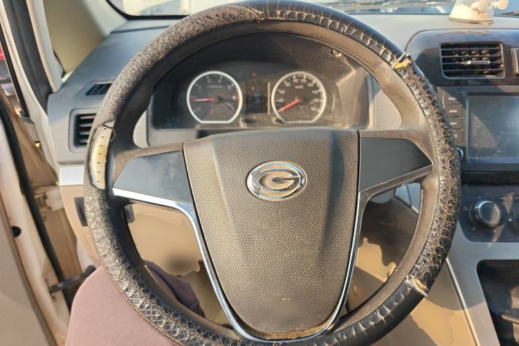 Used GAC Gonow Starry 2013 1.5L Seven-Seater Luxury Model