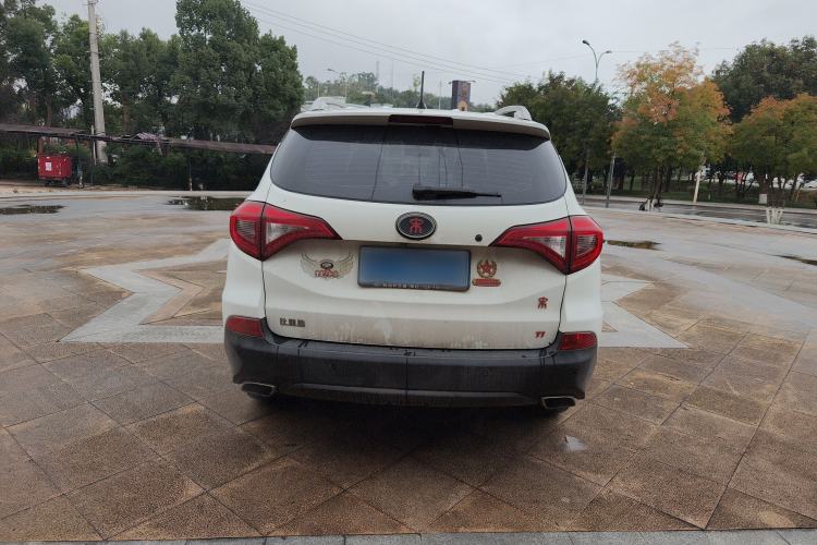 Used BYD Song 2016 1.5TI Manual Luxury Model
