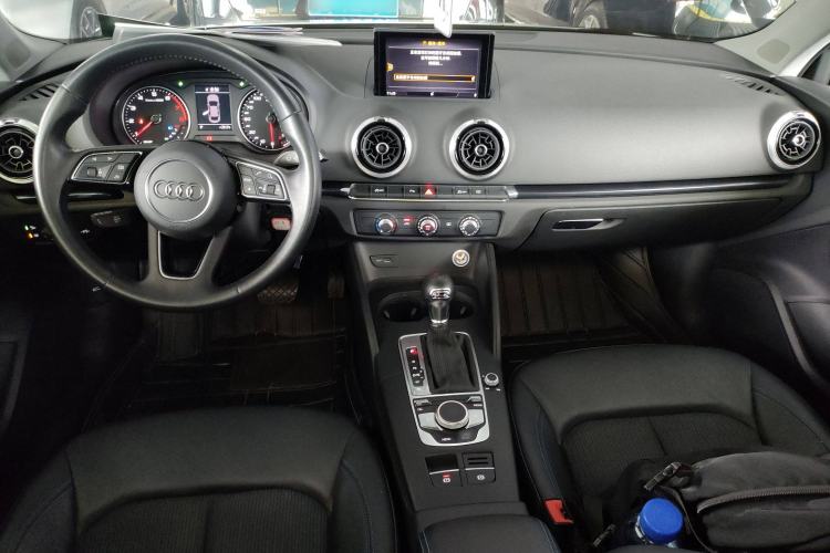 Used Audi A3 2020 Limousine 35 TFSI Fashion Edition China VI Emission Standard
