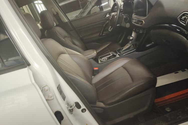 Used GAC Trumpchi GS4 2018 235T Automatic Two-Wheel Drive Luxury Smart Connectivity Millionth Anniversary Edition
