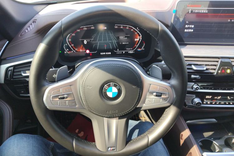 Used BMW 5 Series 2023 530Li Luxury Edition M Sport Package
