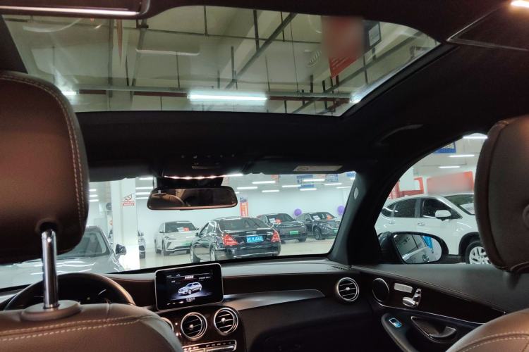 Used Mercedes-Benz GLC 2019 Facelift GLC 260 L 4MATIC Luxury Model
