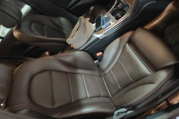 Used Mercedes-Benz GLC 2020 GLC 260 L 4MATIC Luxury Model
