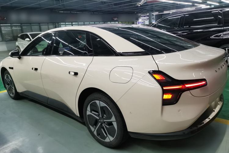 Used XPeng MONA M03 2024 620 with Ultra-Long Range