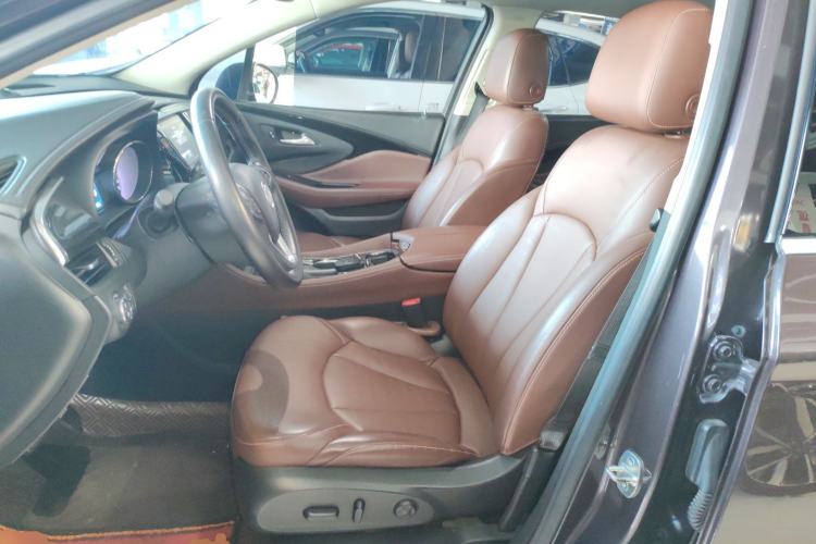 Used Buick Envision 2018 20T Two-Wheel Drive Luxury Model
