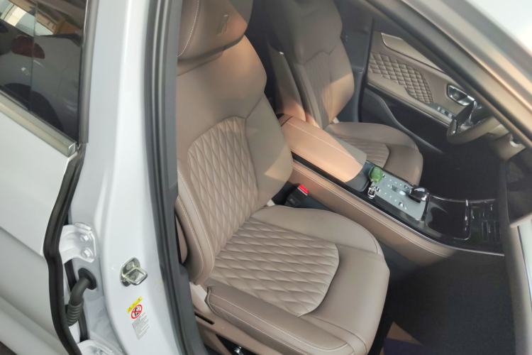 Used BYD Han 2023 EV Champion Edition 506KM Front-Wheel-Drive Premium Model
