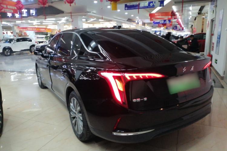 Used Hongqi E-QM5 2022 431 km Charge & Enjoy Edition
