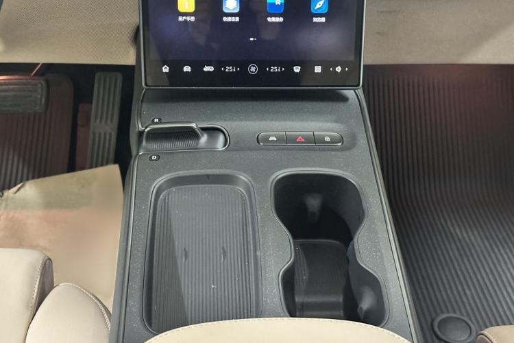 Used Nio ET5T 2023 75 kWh Touring