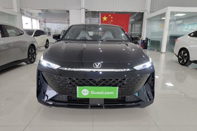 Used Changan UNI-V iDD 2024 Blue Whale Smart Electric iDD 136km Luxury Model
