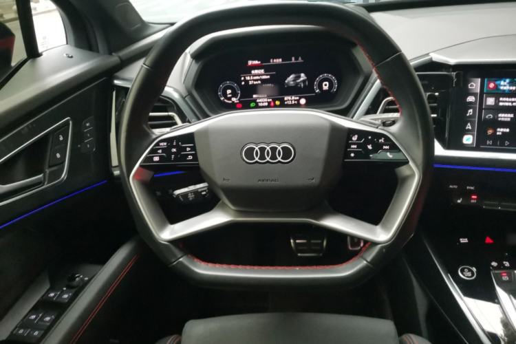 Used Audi Q5 e-tron 2022 50 e-tron quattro edition one Artistic Collection Edition