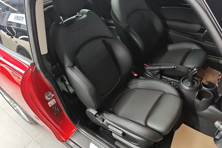 Used MINI MINI 2022 1.5T COOPER Classic Edition