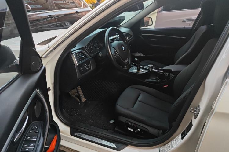 Used BMW 3 Series 2017 320Li Luxury Design Package
