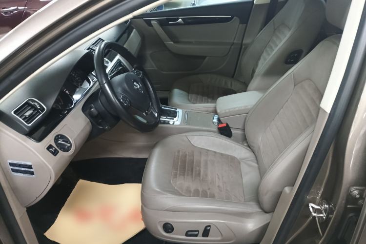 Used Volkswagen Magotan 2015 Facelift 1.8TSI Luxury Model