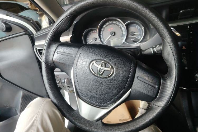 Used Toyota Corolla 2014 1.6L CVT GL
